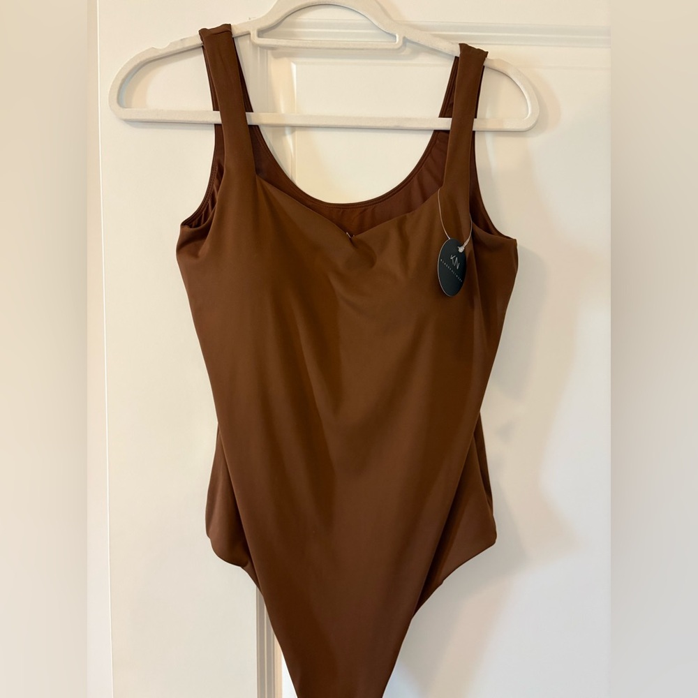 Classic Brown sweetheart bodysuit